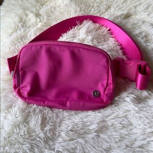 Lululemon Fuchsia Belt Bag